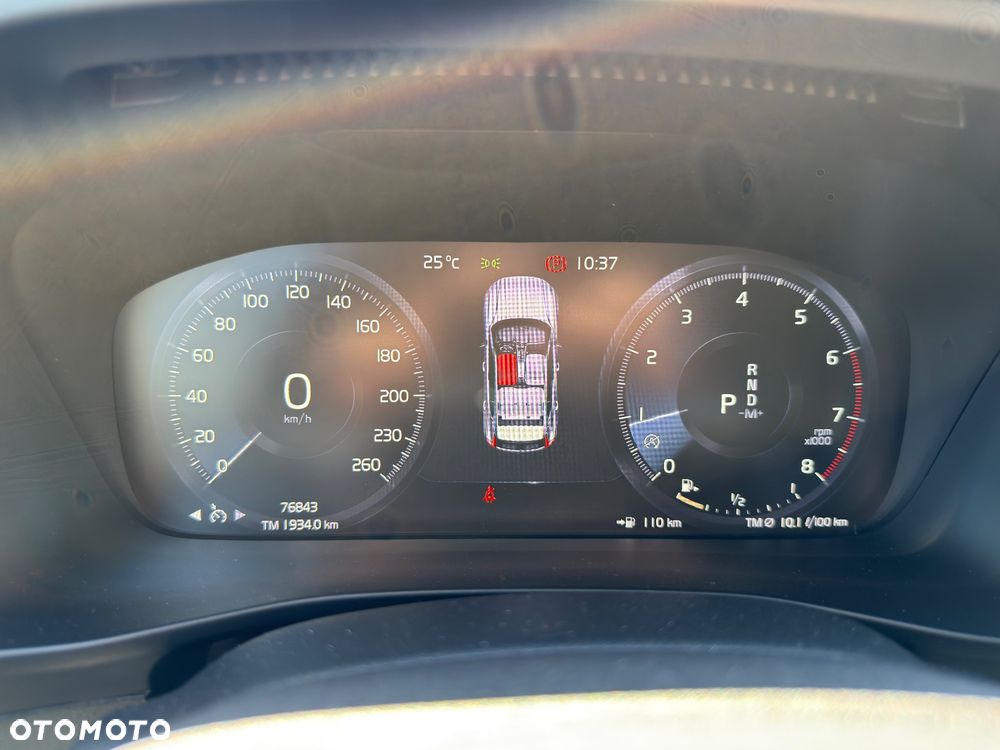 Volvo XC 40 T4 AWD Momentum - 8