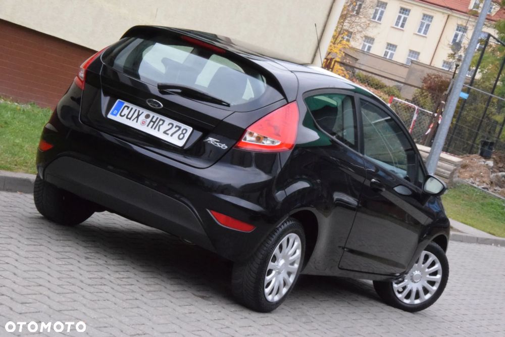 Ford Fiesta - 16
