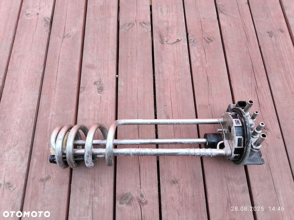 CZUJNIK SMOK POZIOMU AD BLUE ADBLUE DAF XF 106 , CF EURO 6 1928238 - 3