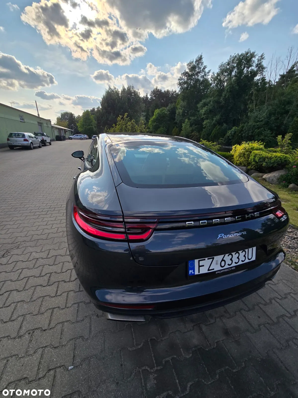 Porsche Panamera Standard - 14