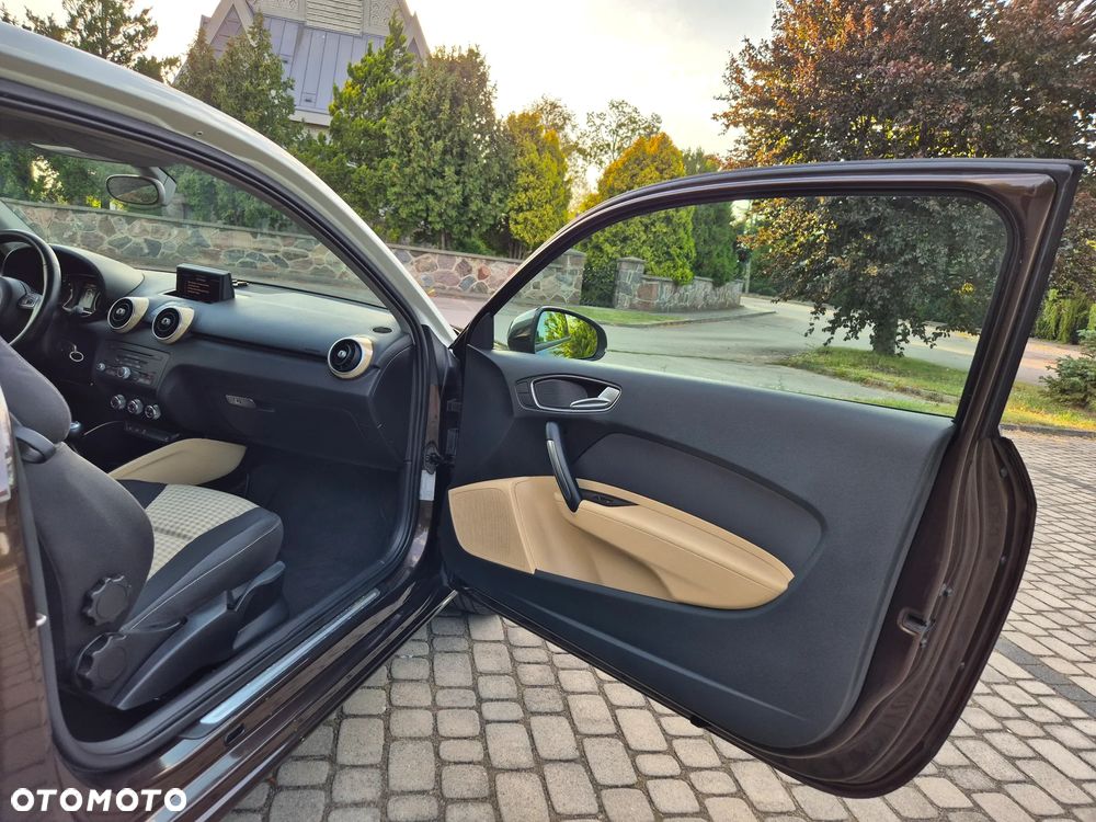 Audi A1 1.4 TFSI S line edition m S line Sportpaket - 32