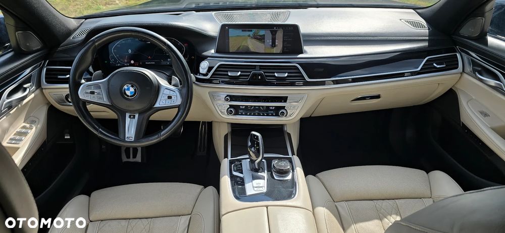 BMW Seria 7 750i xDrive sport - 5