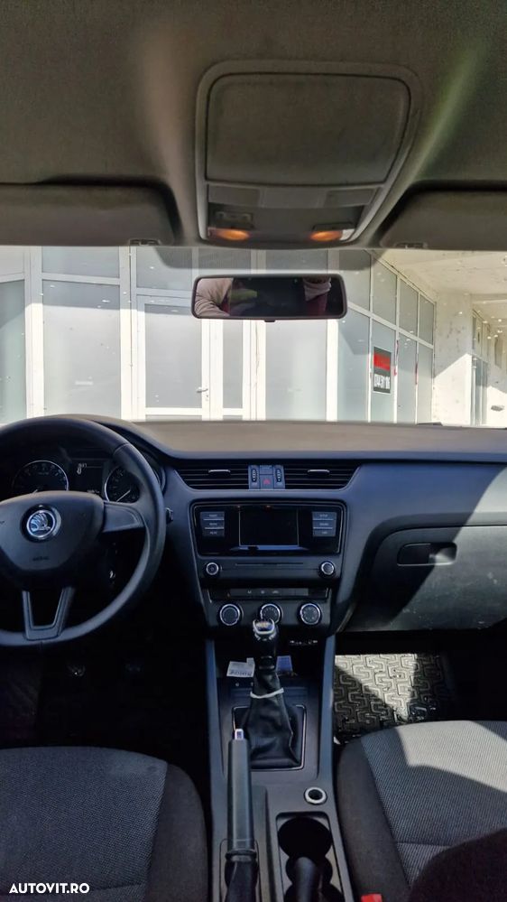 Skoda Octavia 1.6 TDI Active - 4
