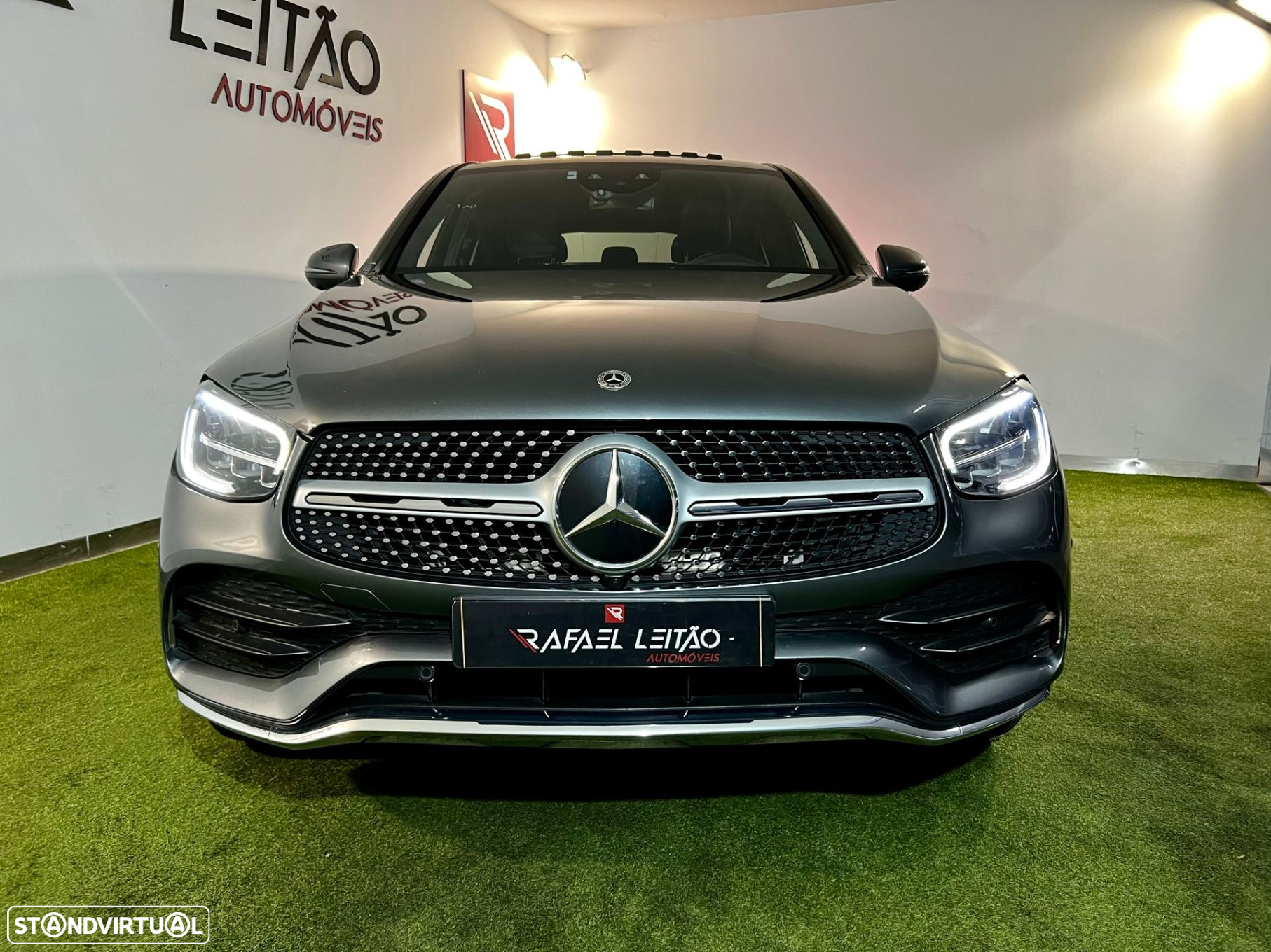Mercedes-Benz GLC 300 e Coupé 4Matic - 2