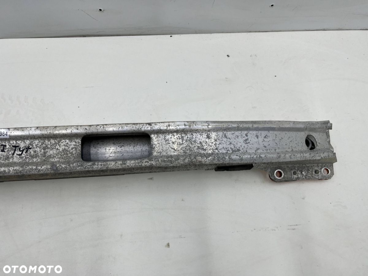 Belka zderzaka Peugeot 5008 I 09-17r. Citroen DS5 tylne wzmocnienie pasa 9681099980 9652943580 - 9