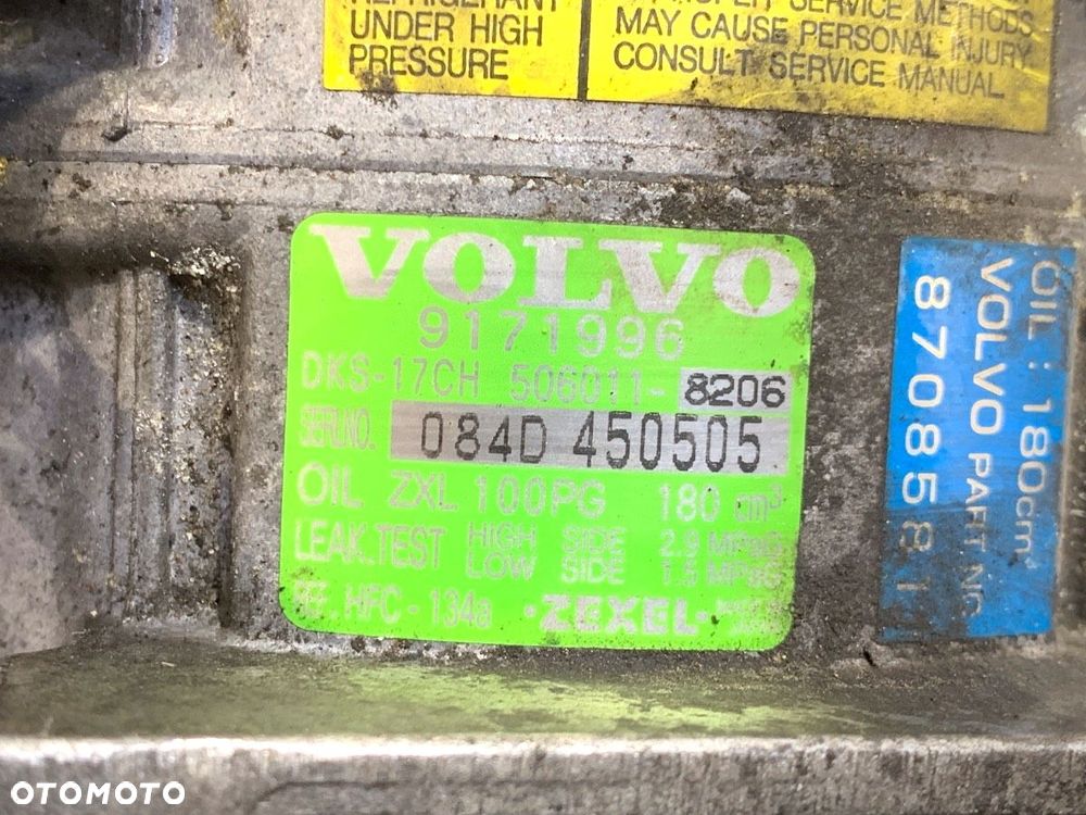 SPRĘŻARKA KLIMATYZACJI  VOLVO V70 II (285) 1999 - 2008 2.3 T5 184 kW [250 KM] benzyna 1999 - 2004 - 4