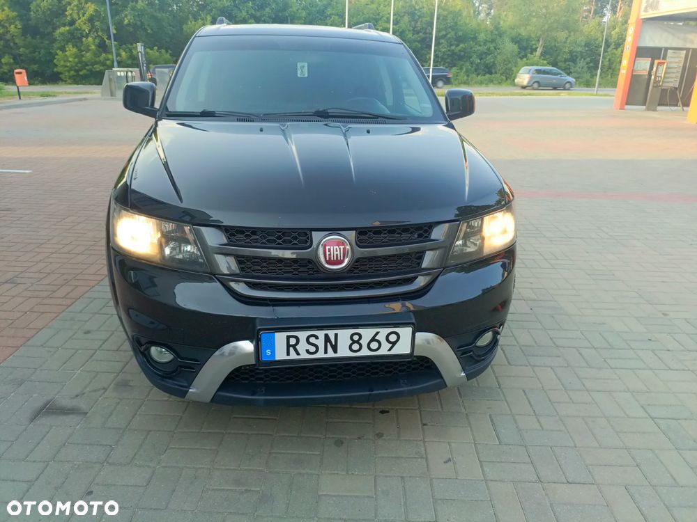 Fiat Freemont 2.0 Multijet 16V DPF Automatik Allrad Black Code - 3