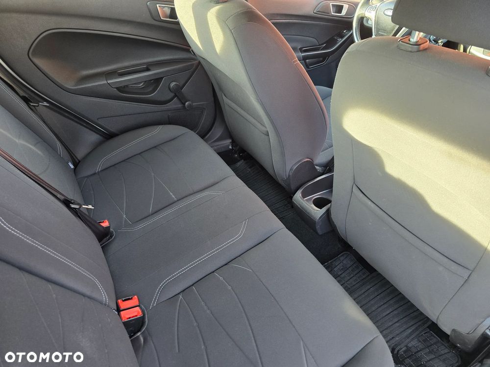 Ford Fiesta 1.25 Champions Edition - 14