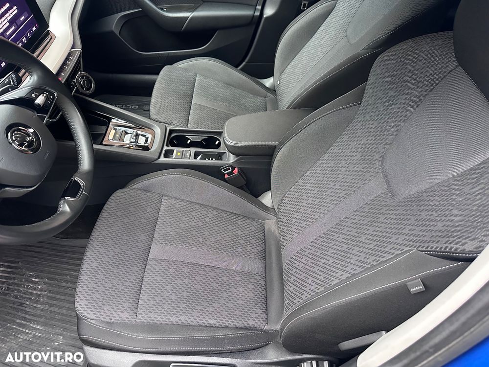 Skoda Octavia Combi 2.0 TDI (Green tec) RS - 8