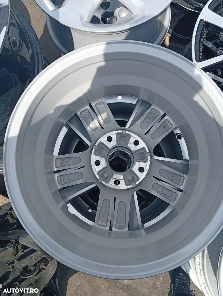 Jante Peugeot Nou R15 - 4