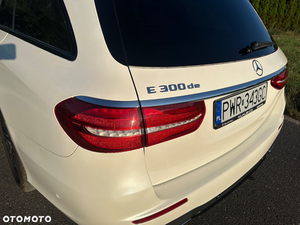 Mercedes-Benz Klasa E - 17