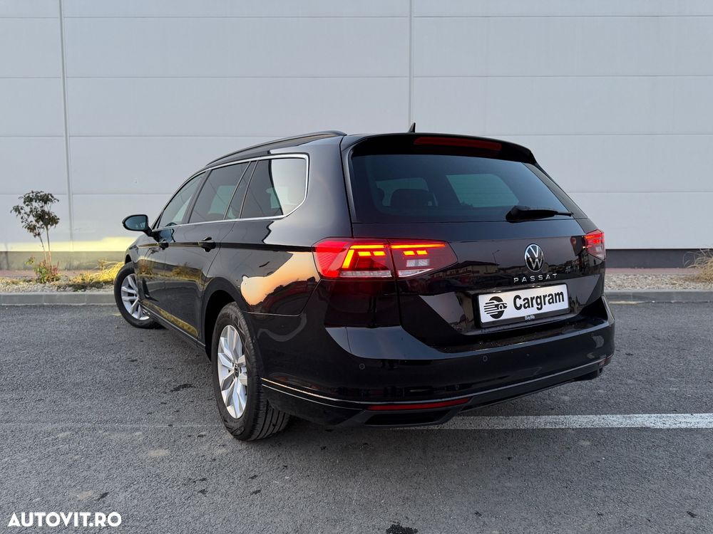 Volkswagen Passat 2.0 TDI DSG (BlueMotion Technology) Comfortline - 3