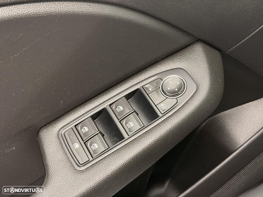 Renault Clio 1.0 TCe Evolution Bi-Fuel - 13