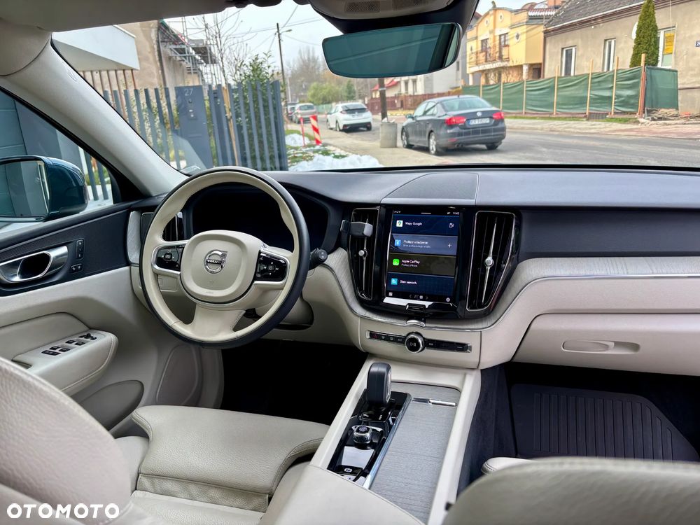 Volvo XC 60 B4 D Plus Bright - 5