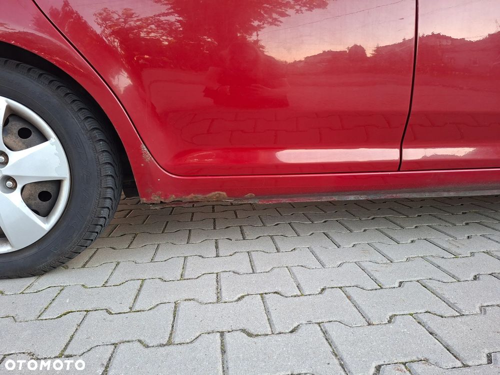 Kia Ceed - 14