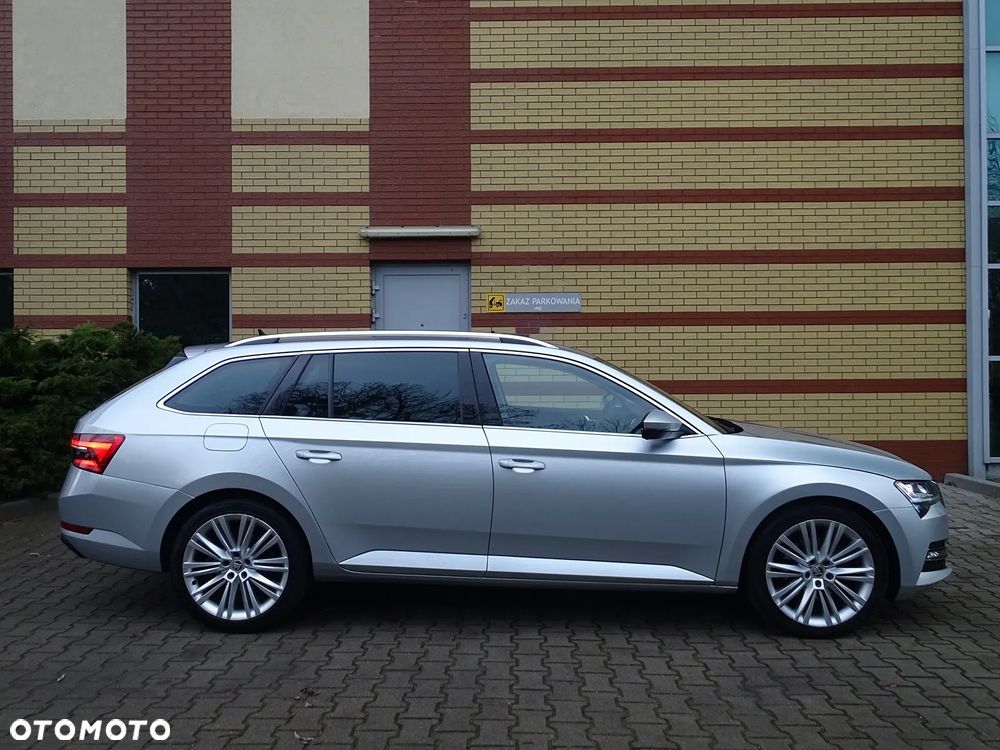 Skoda Superb 2.0 TDI SCR Style DSG - 11