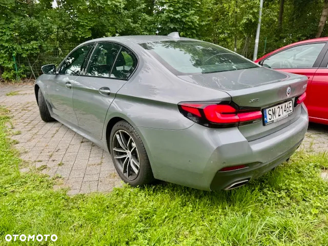 BMW Seria 5 530e xDrive M Sport sport - 4