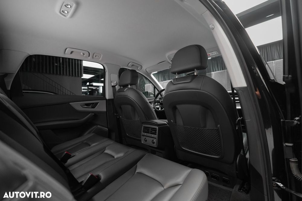 Audi Q7 - 32