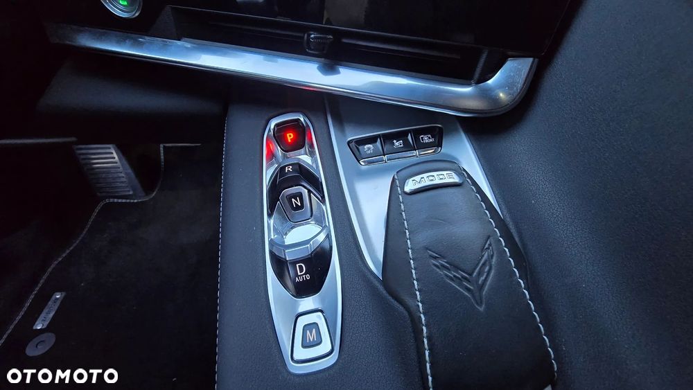 Chevrolet Corvette Stingray 2LT 6.2 V8 Automatik - 18