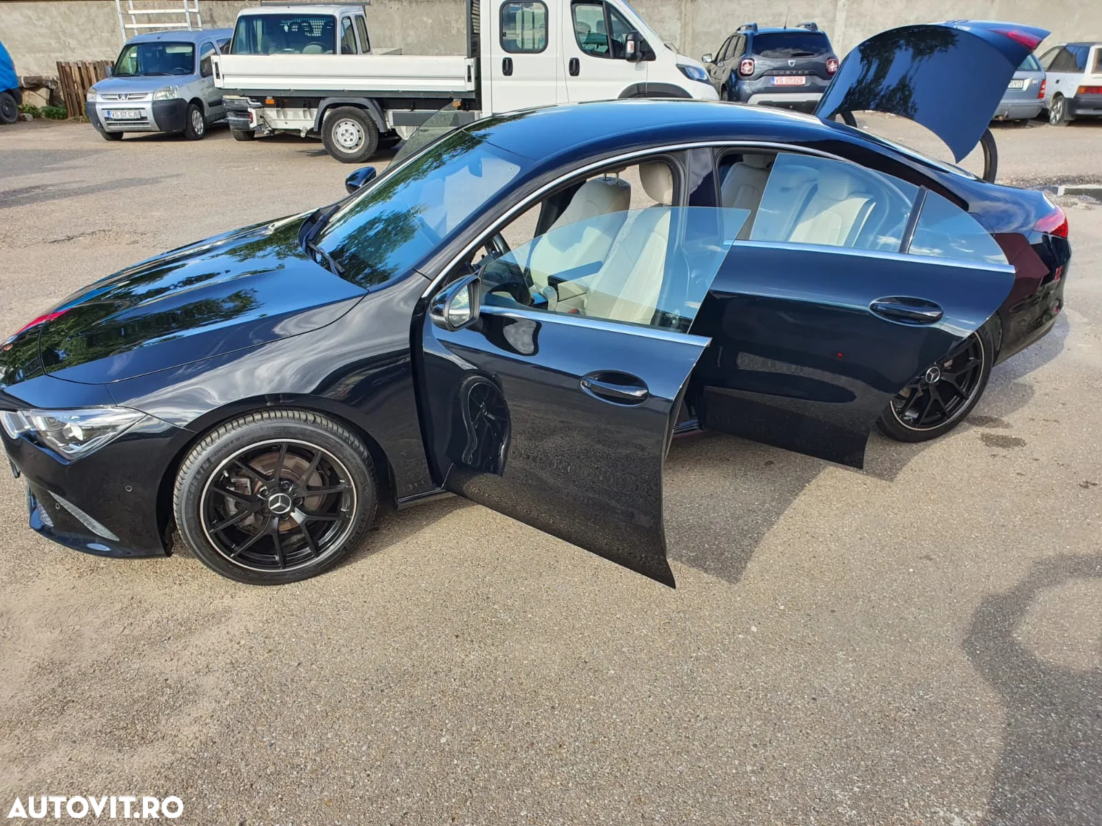 Mercedes-Benz CLA 180 d Coupe - 3