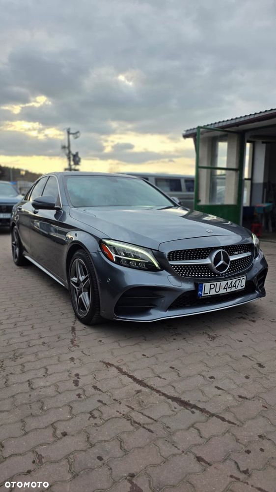 Mercedes-Benz Klasa C 300 4Matic 9G-TRONIC AMG Line - 8