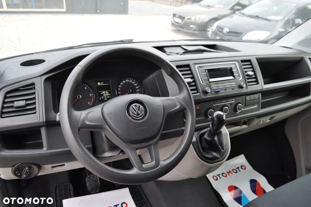 Volkswagen Transporter - 19