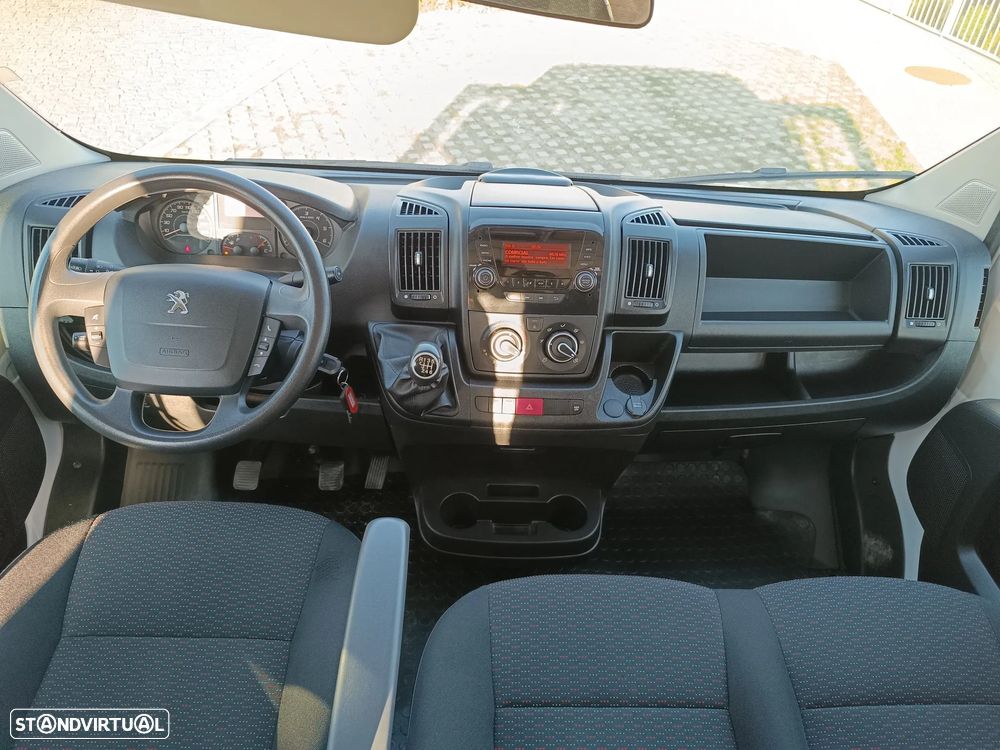 Peugeot Boxer Cabine Dupla 2.2 BlueHDi (6 Lugares) - 10