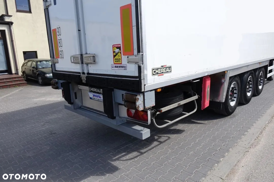 Chereau CHŁODNIA / CARRIER VECTOR 1950 / OSIE SAF / OŚ PODNOSZONA / KOSZ I KOŁO ZAPASOWE / DRUKARKA - 13