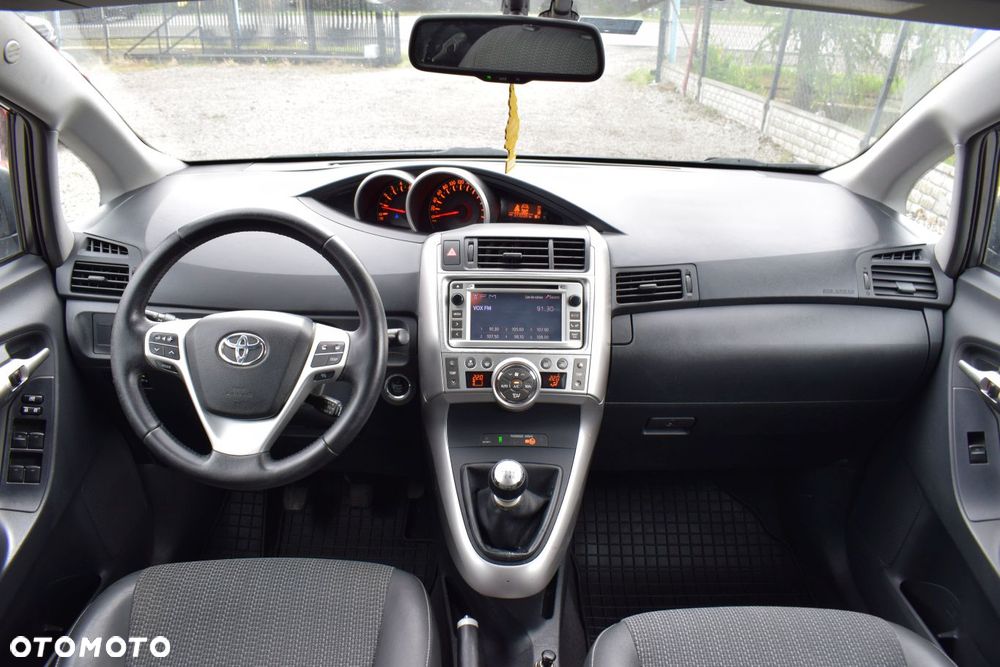 Toyota Verso - 6