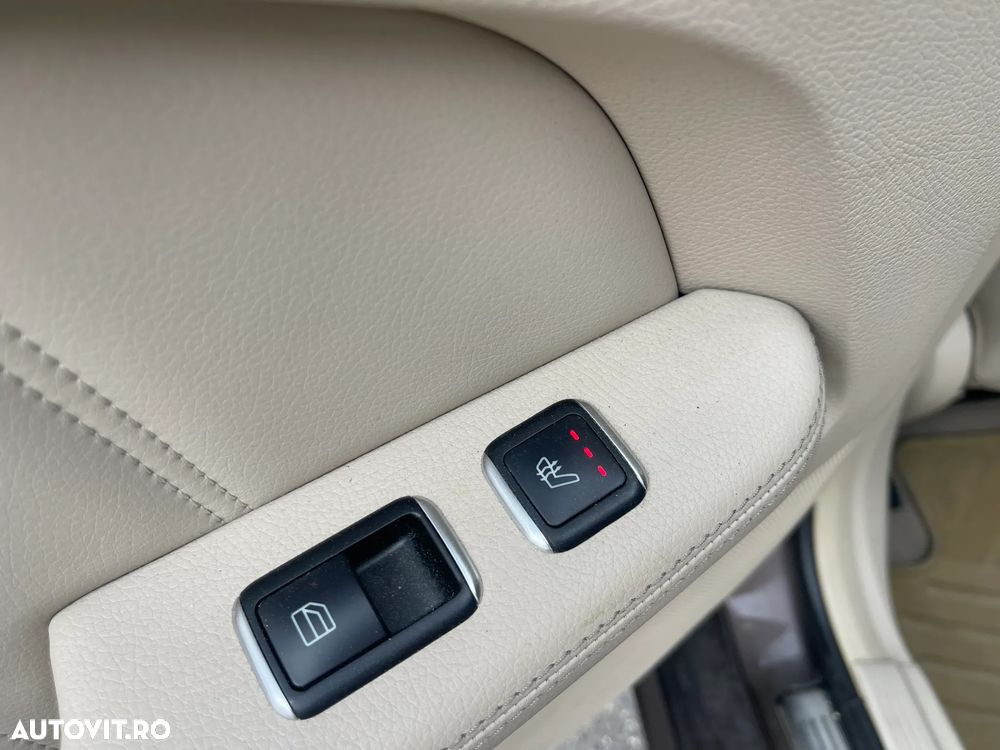 Mercedes-Benz E 350 BlueTEC 4MATIC Aut. - 12