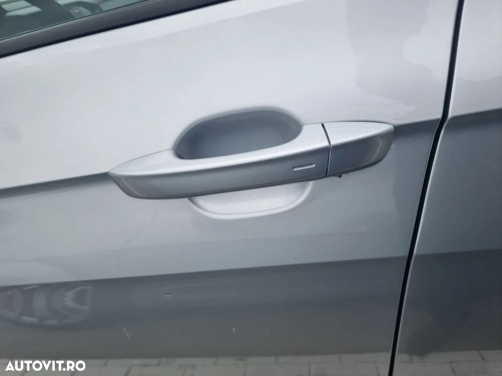 Volkswagen T-Cross - 10