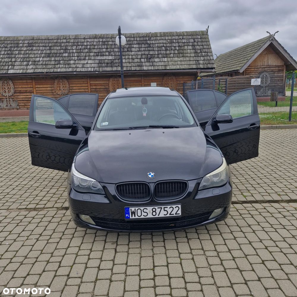BMW Seria 5 525i - 5