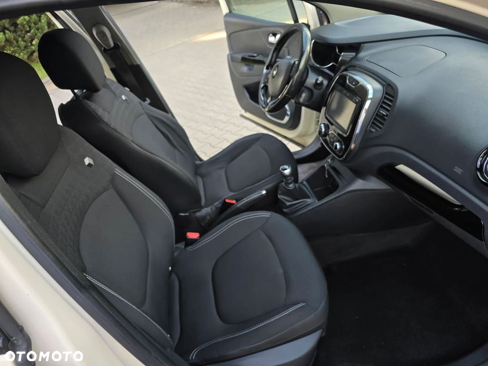 Renault Captur 1.2 Energy TCe Limited - 19