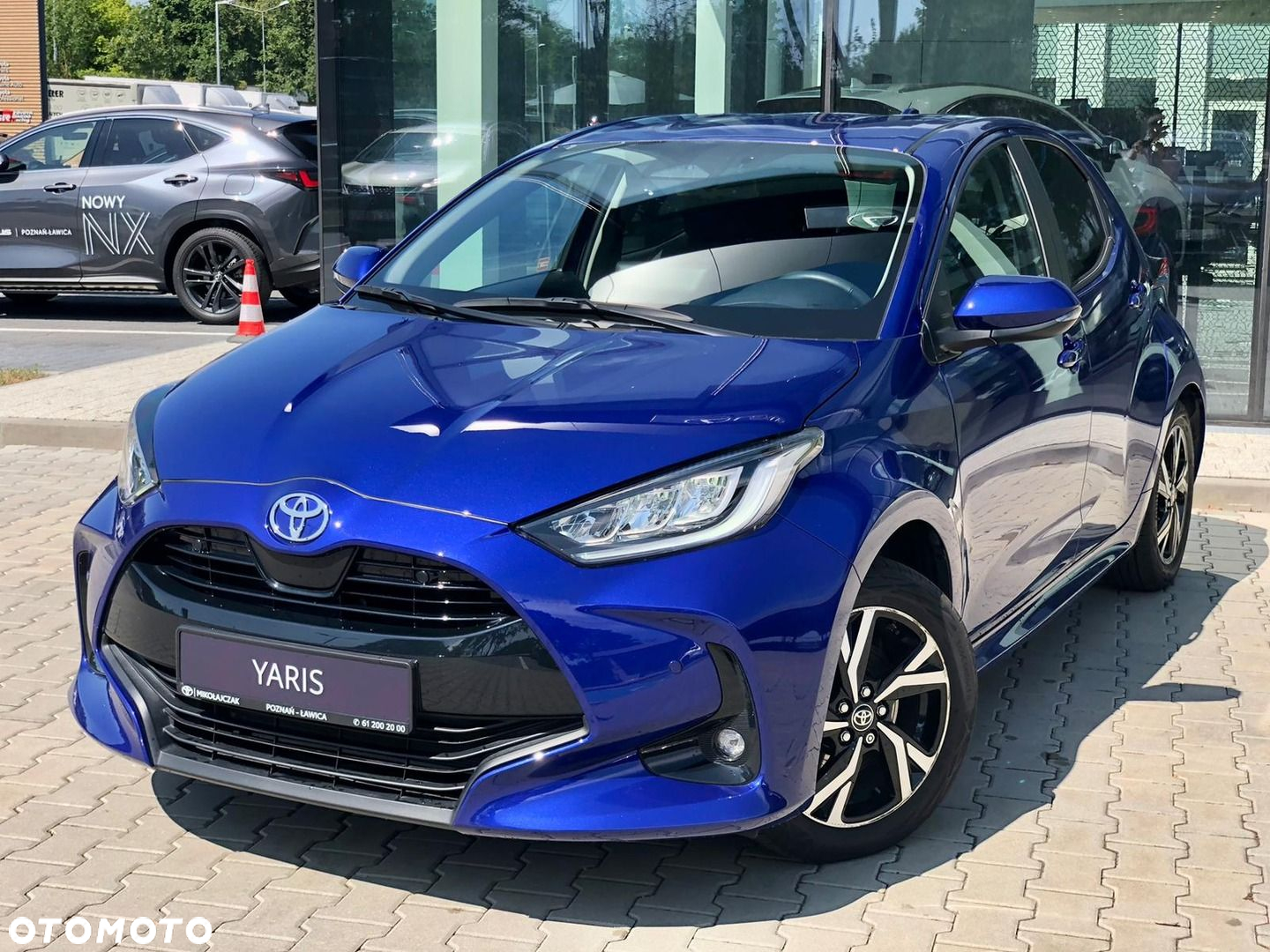 Toyota Yaris - 10