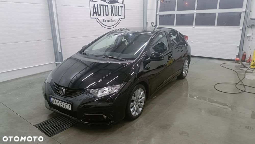 Honda Civic 2.2 i-DTEC Winteredition - 3