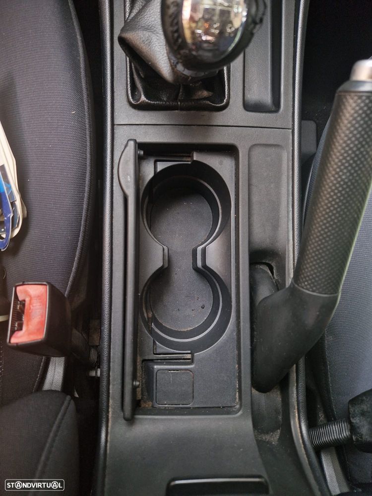 Mazda 3 Hatchback - 9