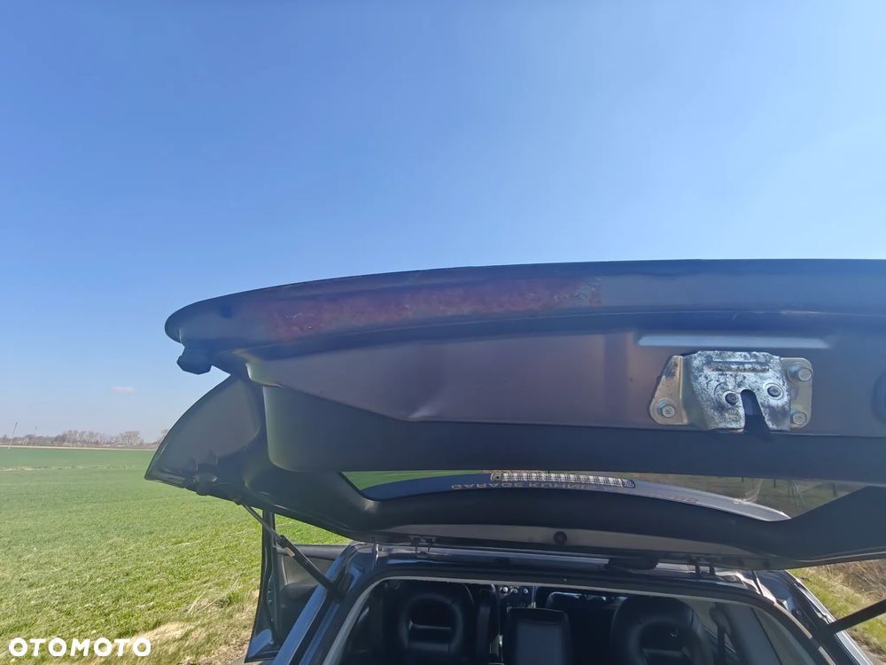 Mitsubishi Outlander 2.0 Turbo - 19