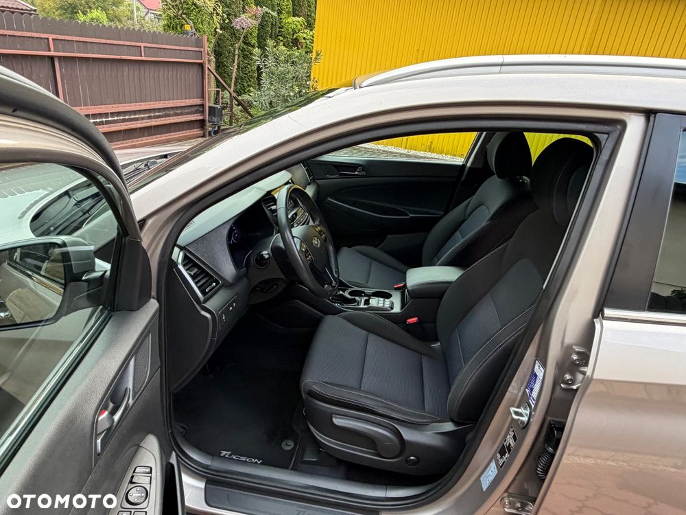 Hyundai Tucson blue 1.7 CRDi 2WD DCT Passion - 22