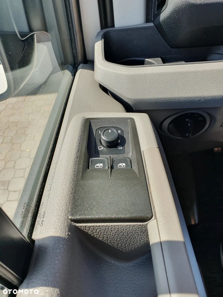 Volkswagen CRAFTER - 20