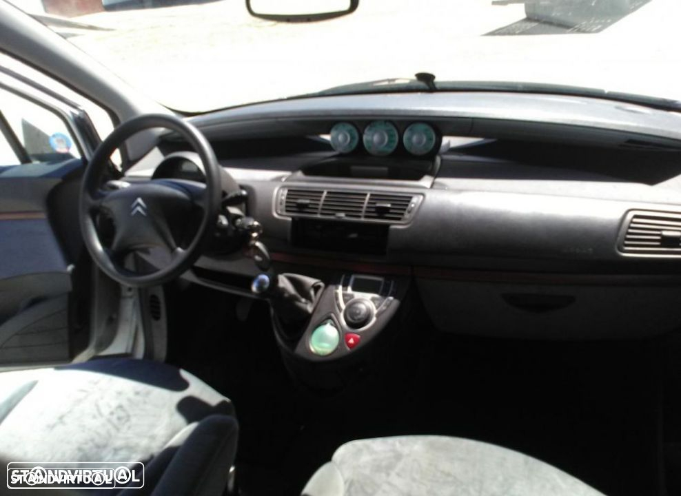 Citroen C8 2.2 HDI de 2004 motor 4hw para peças - 6