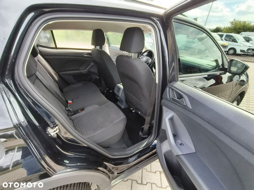 Volkswagen T-Cross - 19