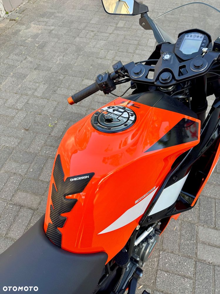 KTM RC 125 - 14