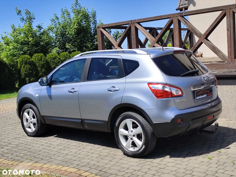 Nissan Qashqai 2.0 dCi 4x4 Tekna - 4