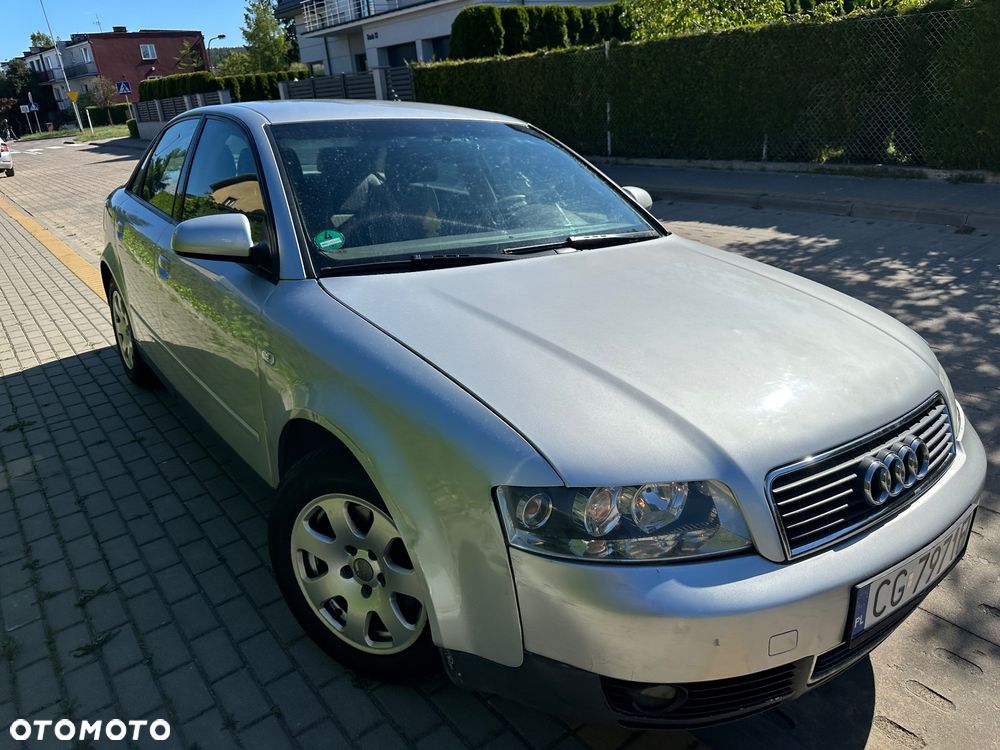 Audi A4 Limousine - 2