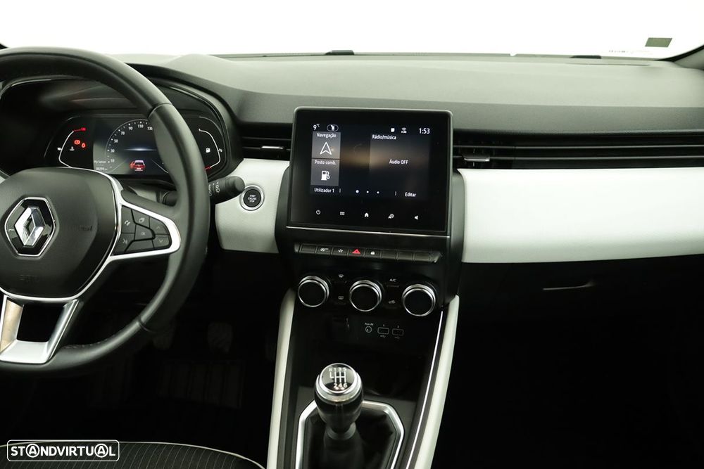 Renault Clio 1.0 TCe Techno Bi-Fuel - 9