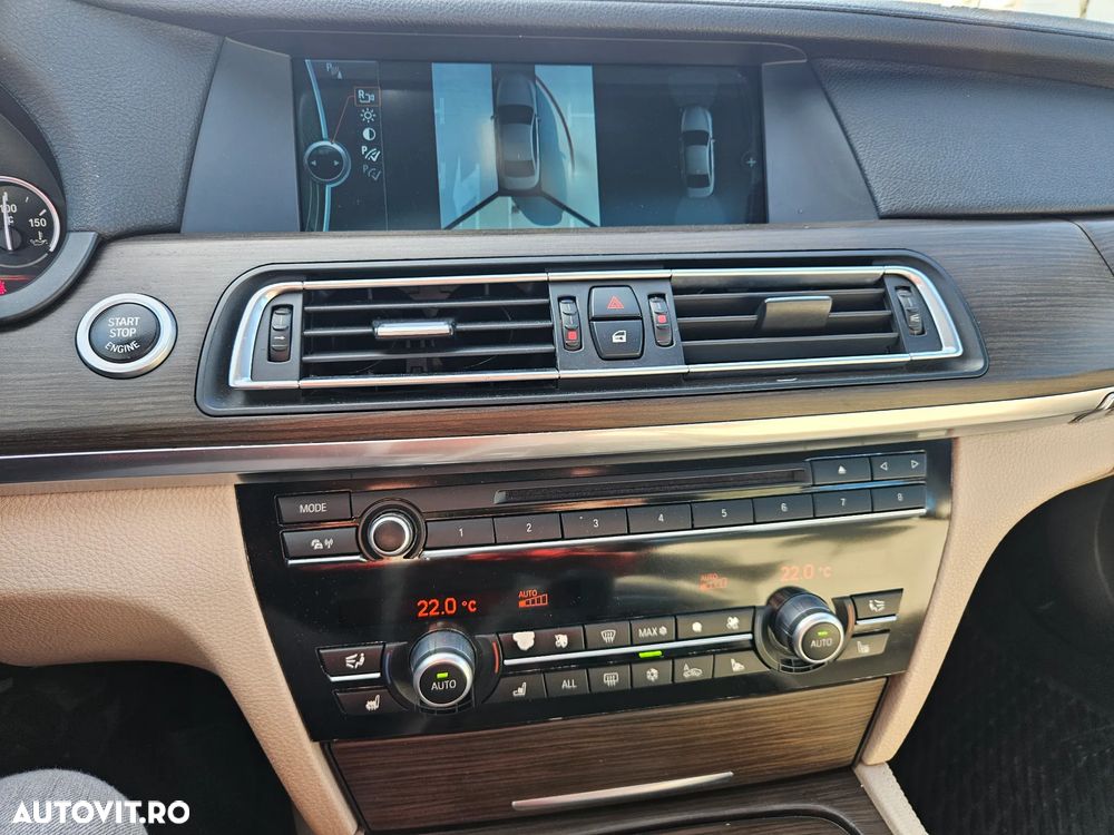 BMW Seria 7 740d xDrive Aut. - 21