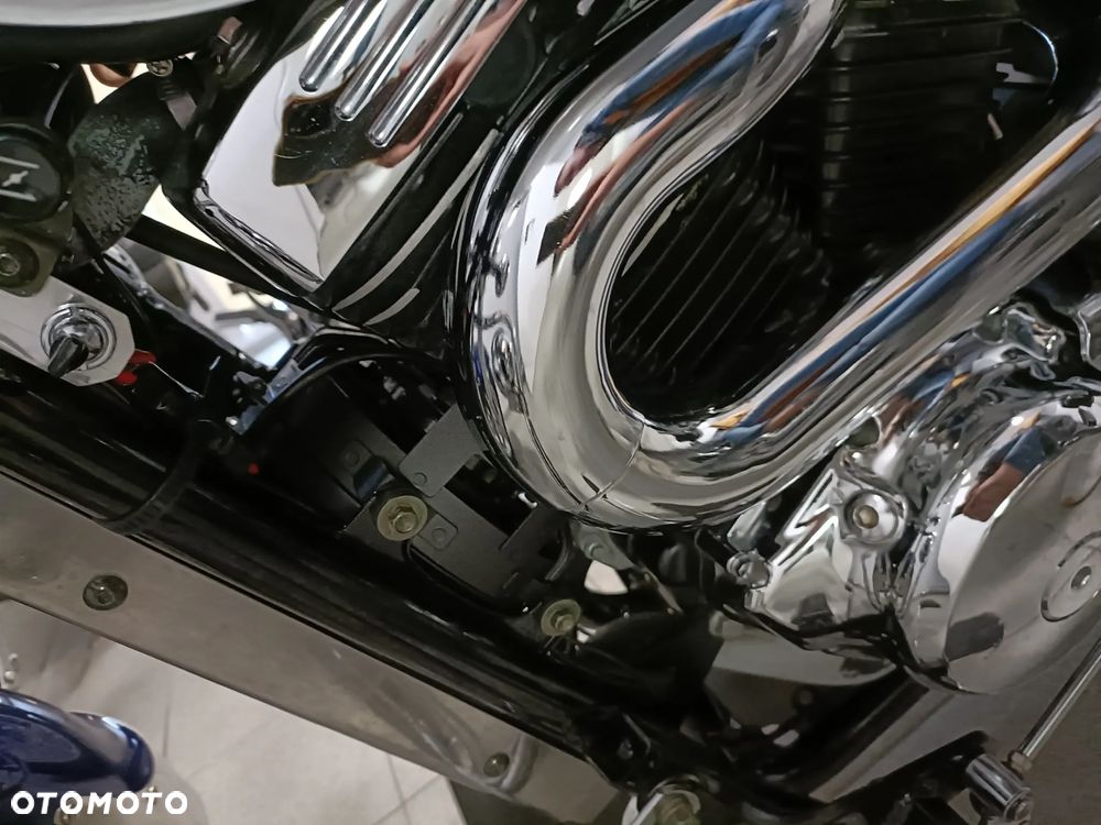 Suzuki Marauder - 2