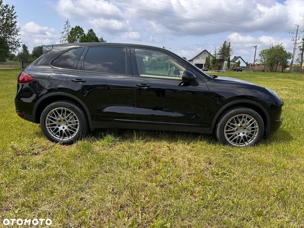 Porsche Cayenne S - 6