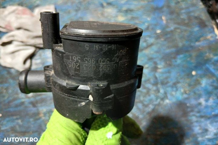 Pompa recirculare apa 5G0965567 5G0965561 5G0965567 5G0965561 Skoda R - 4