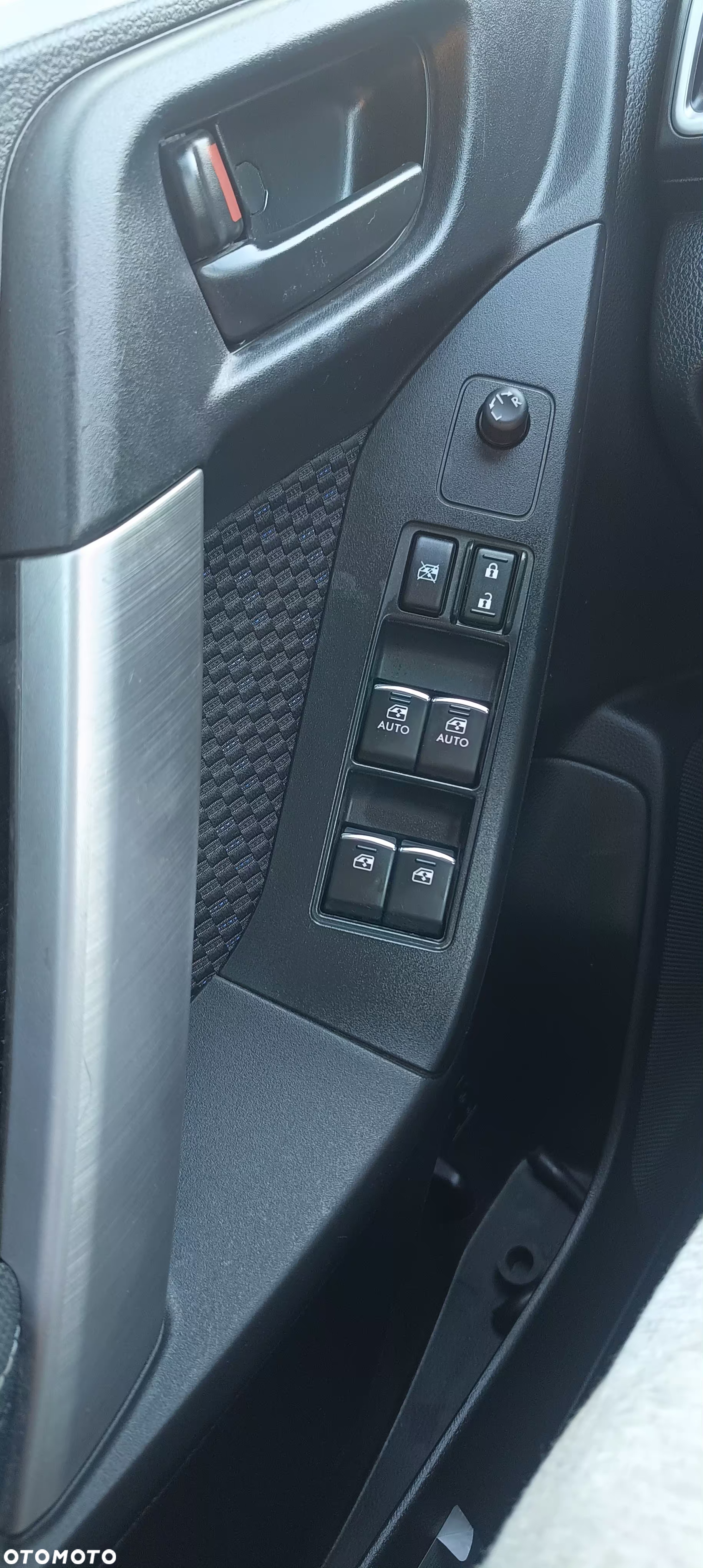 Subaru Forester 2.0i Comfort - 19